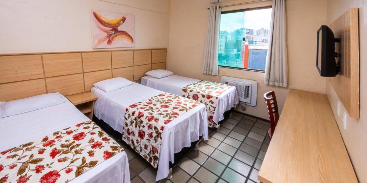 Hotel Dan Inn Express Salvador By Nacional Inn Екстериор снимка