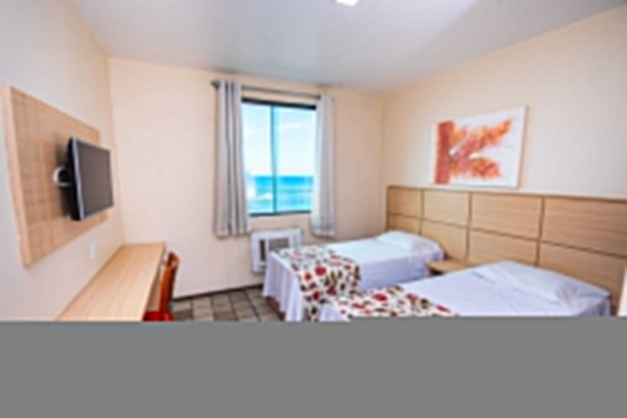 Hotel Dan Inn Express Salvador By Nacional Inn Екстериор снимка