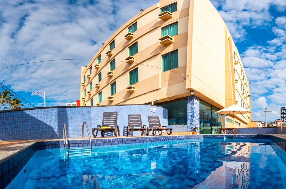 Hotel Dan Inn Express Salvador By Nacional Inn Екстериор снимка